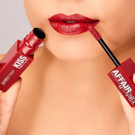 Bellaoggi Kiss Affair Lacquer Vinyl Effect Liquid Lipstick (Confident)